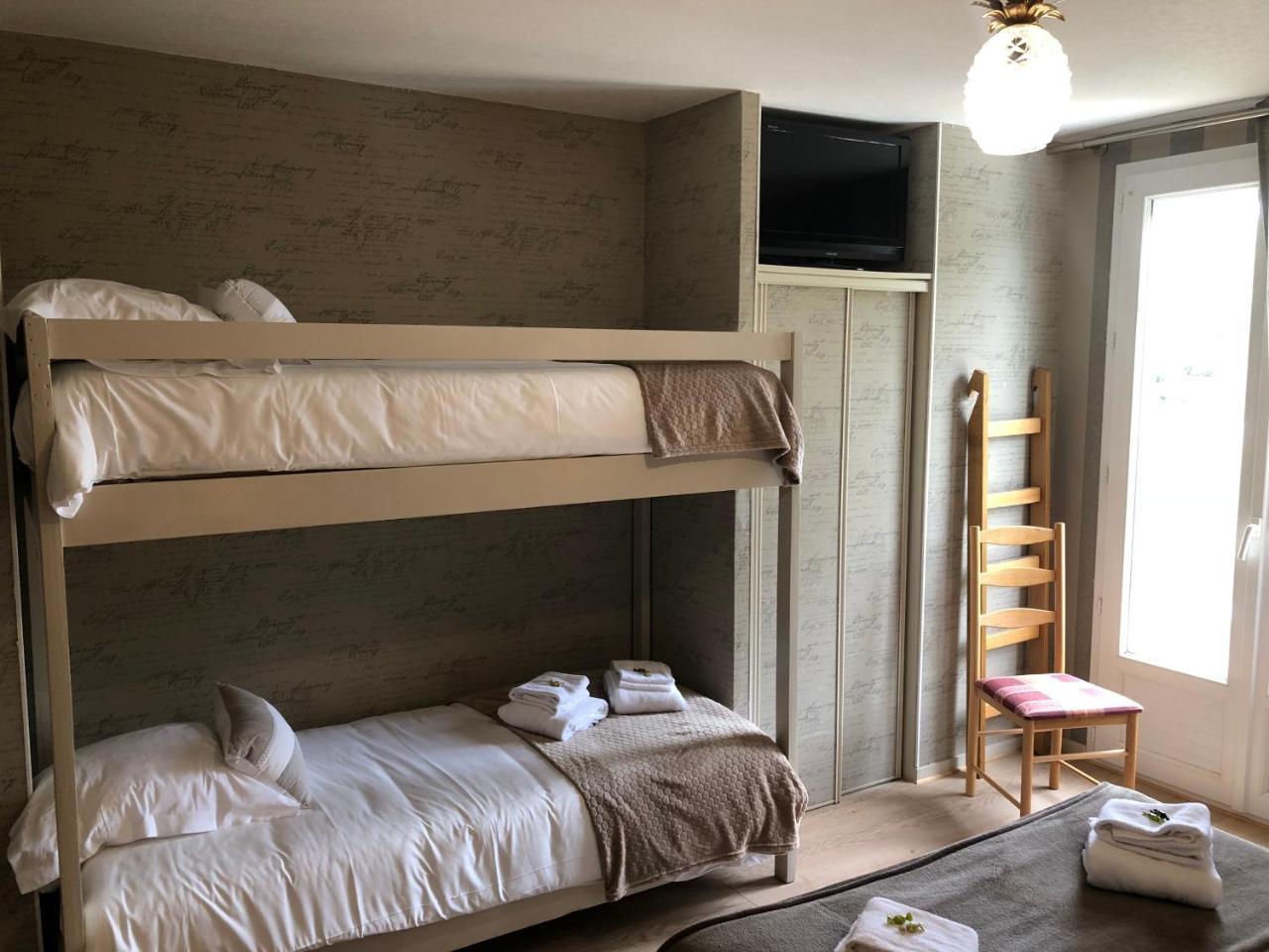 Logis Hotel Auberge De L'Etang Magnac-Bourg 외부 사진